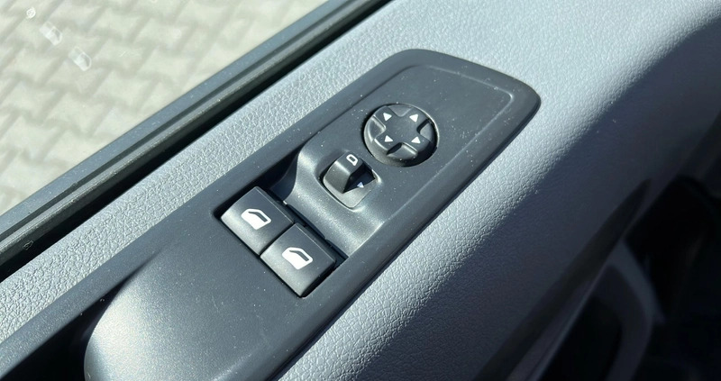 Toyota Proace Verso cena 89900 przebieg: 108378, rok produkcji 2019 z Mosina małe 254